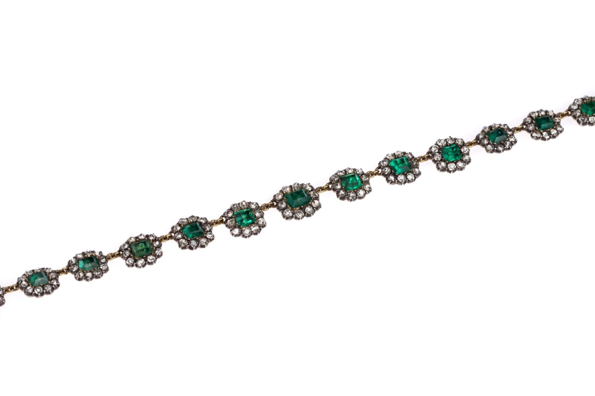 NecklaceNecklace, with old cut diamonds total carat weight approx. 7 ct, and emerald imitations, - Bild 2 aus 2