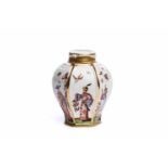 Teedose mit Chinoiserie Szenen, Meissen 1725/30