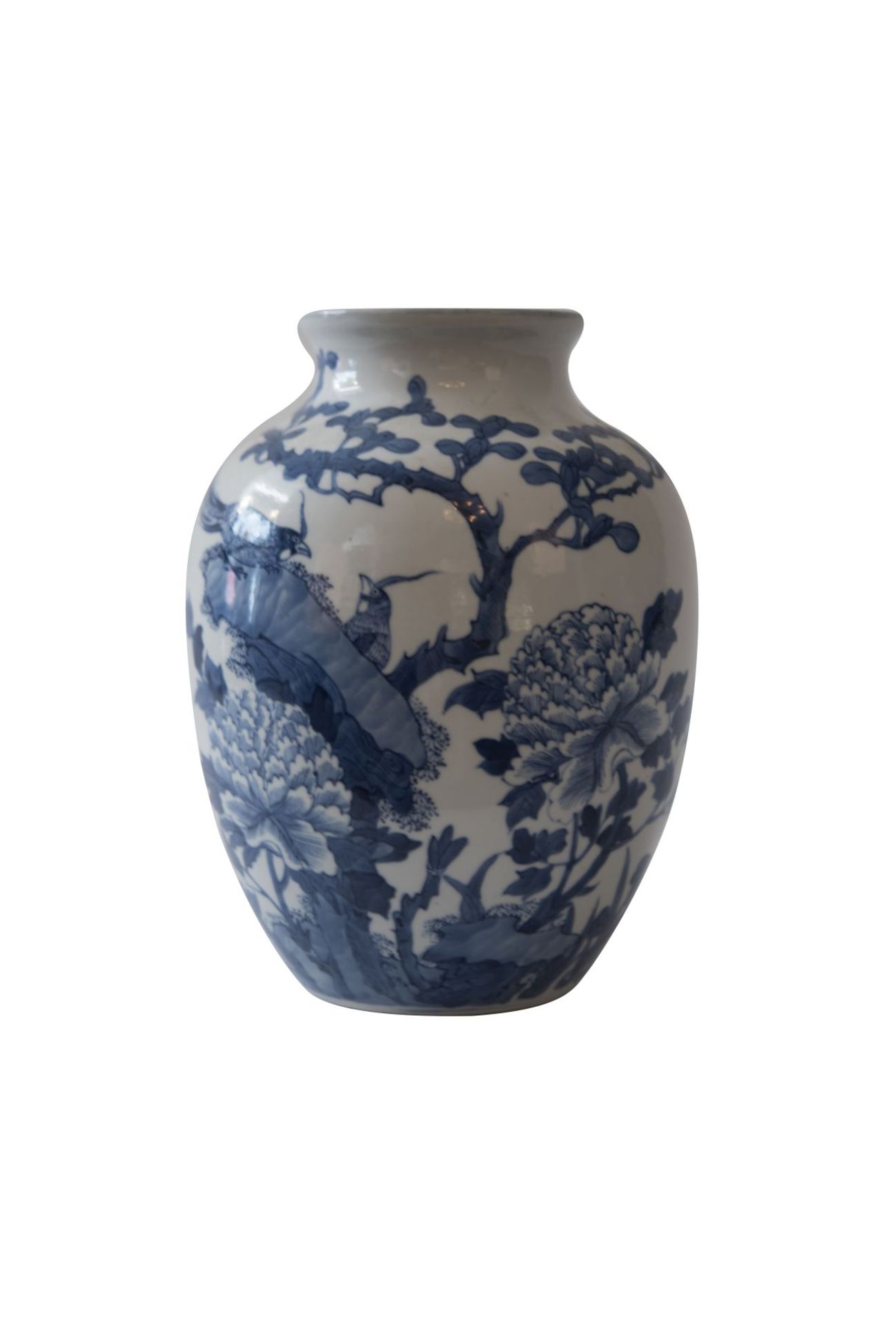 Blau-weiße VaseBlau-weiße Vase Baluster Form mit chinesischen Motiven, Provenienz: Aus dem