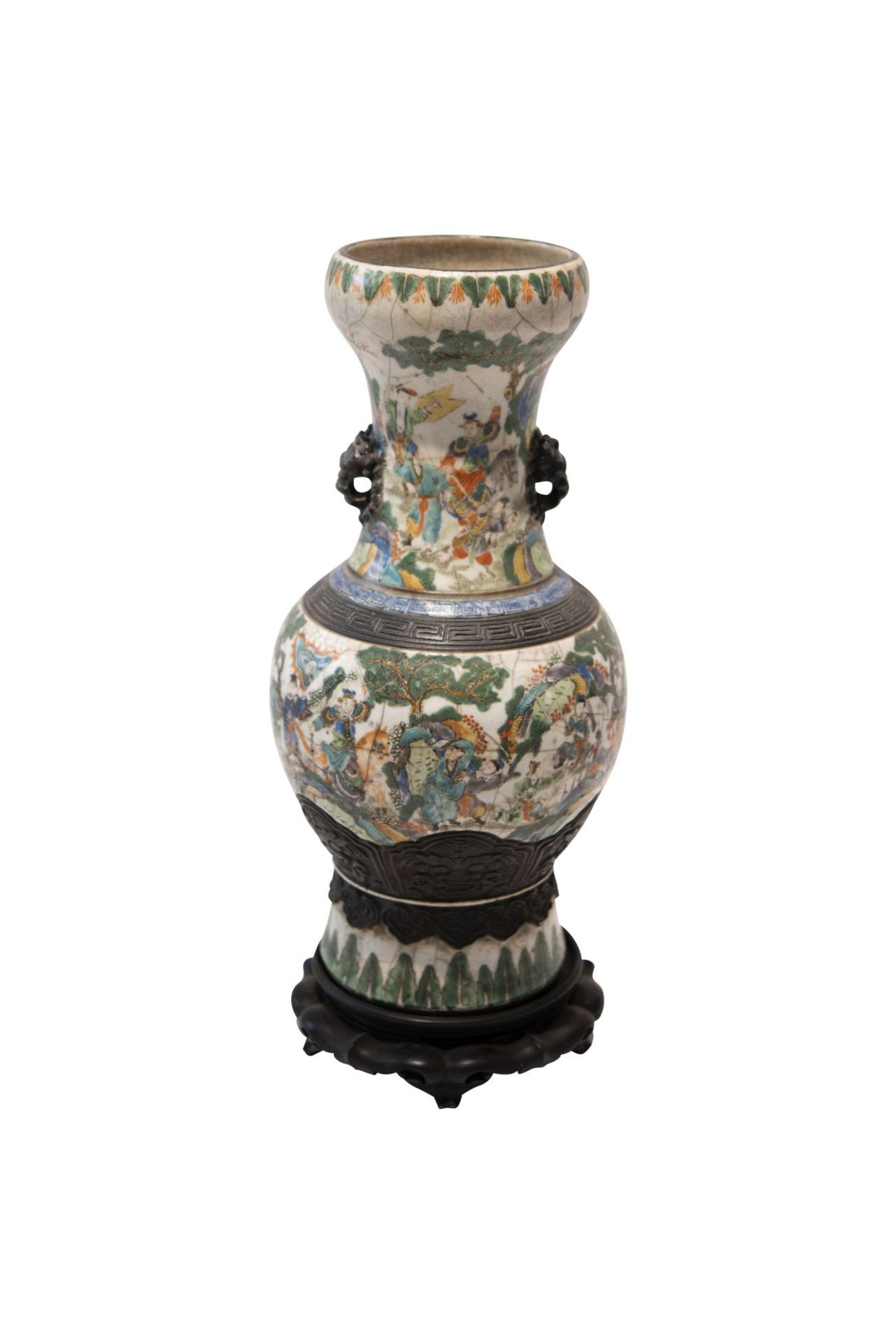 Große Baluster VaseGroße Vase auf Holzsockel. Porzellan mit Bronzeeinsetzen und Bronzehenkel, - Bild 2 aus 4