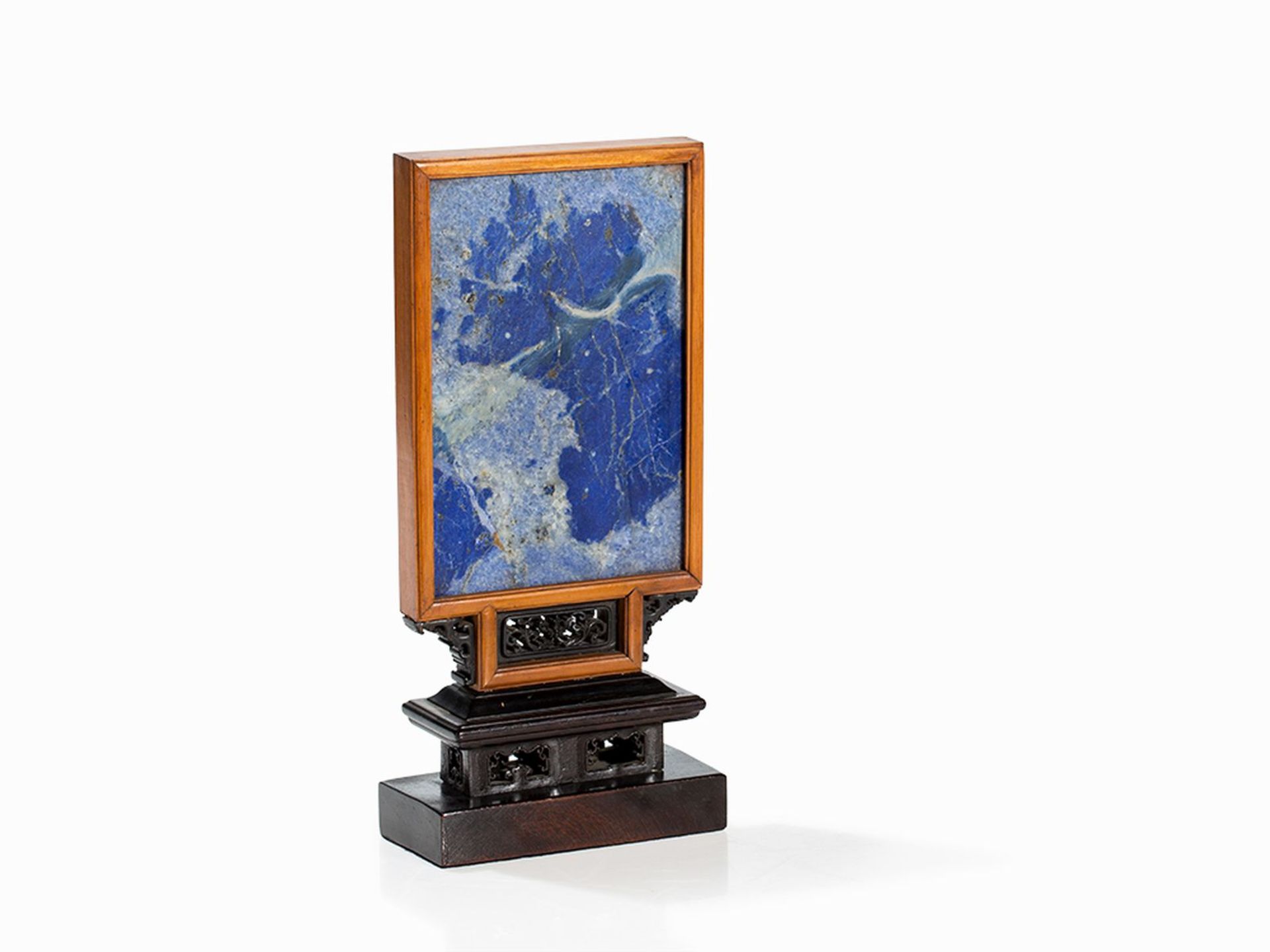 Tischschirm mit Lapislazuli-Relief eines Luohan, 18./19. Jh.Lapislazuli, Holz China, 18./19. - Bild 8 aus 11