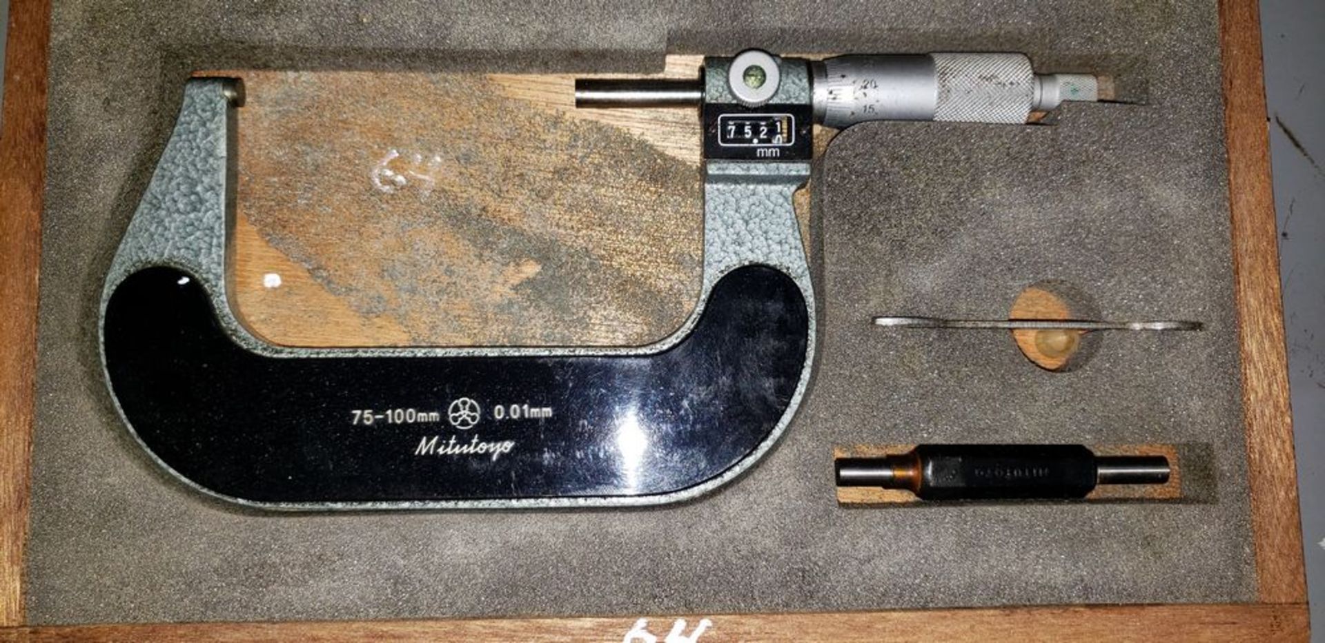 Mitutoyo 75-100mm o.01 Micrometer