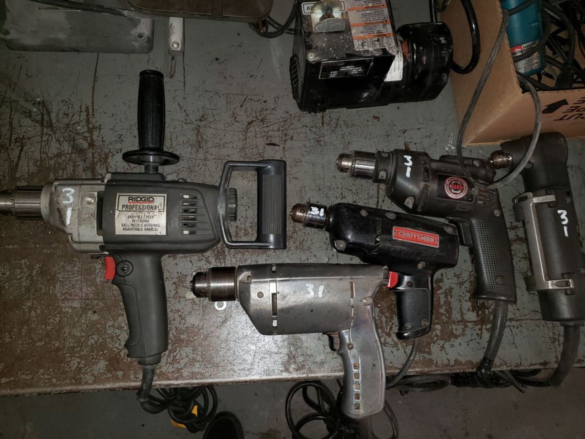 Power Tool Group: Makita 4" Disc Grinder, Die Hard Cordless Drill and More Extra Details: Makita - Image 2 of 2