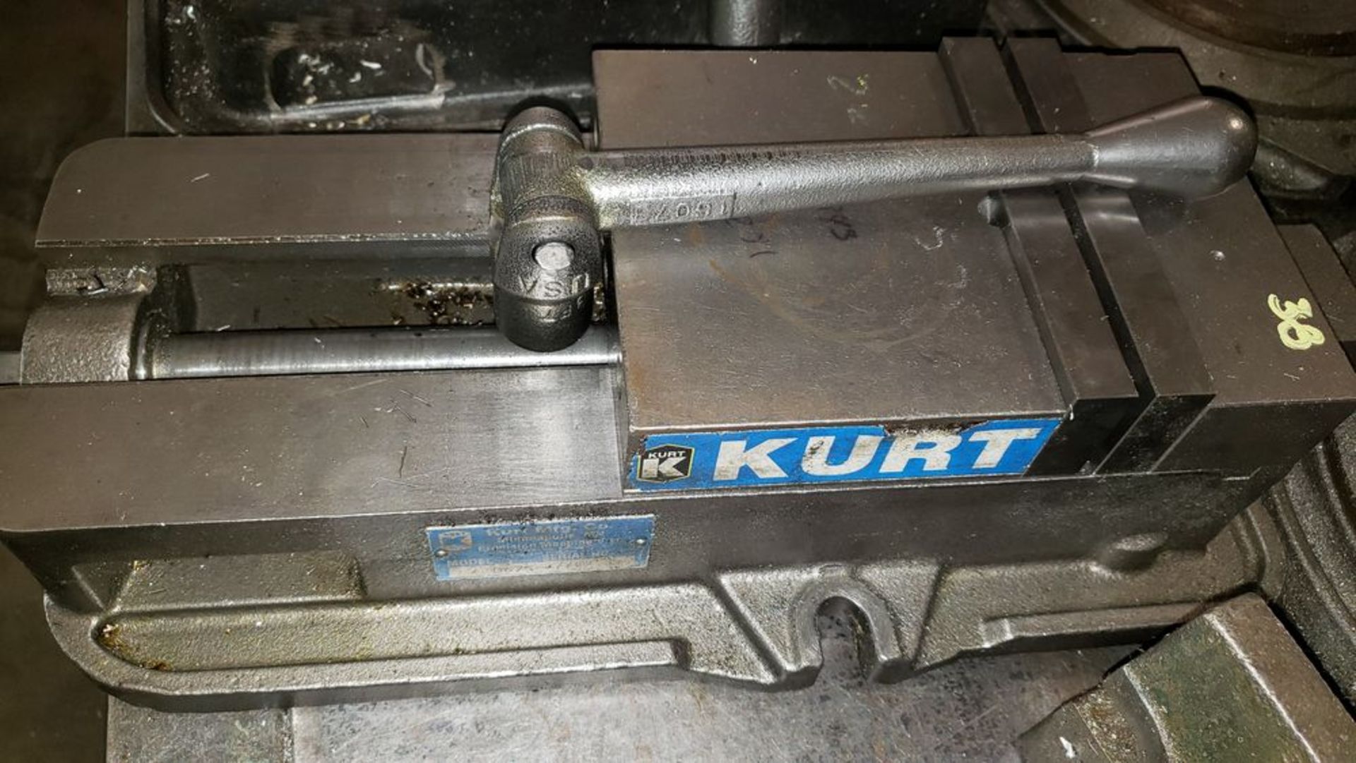 Kurt Model: D675 Machine Vice