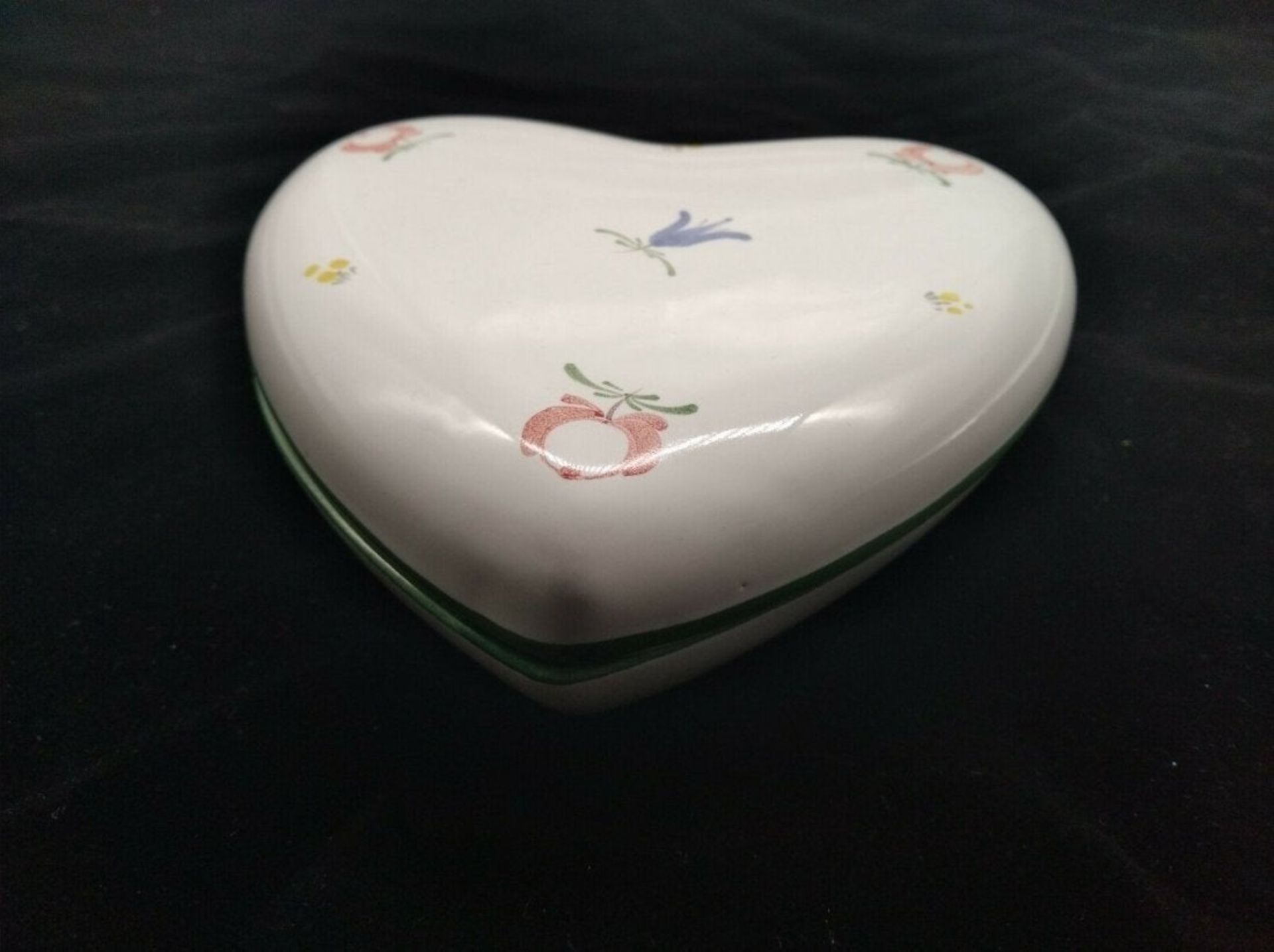 Gollhammer keramik | Lidded Trinket | Heart Shape
