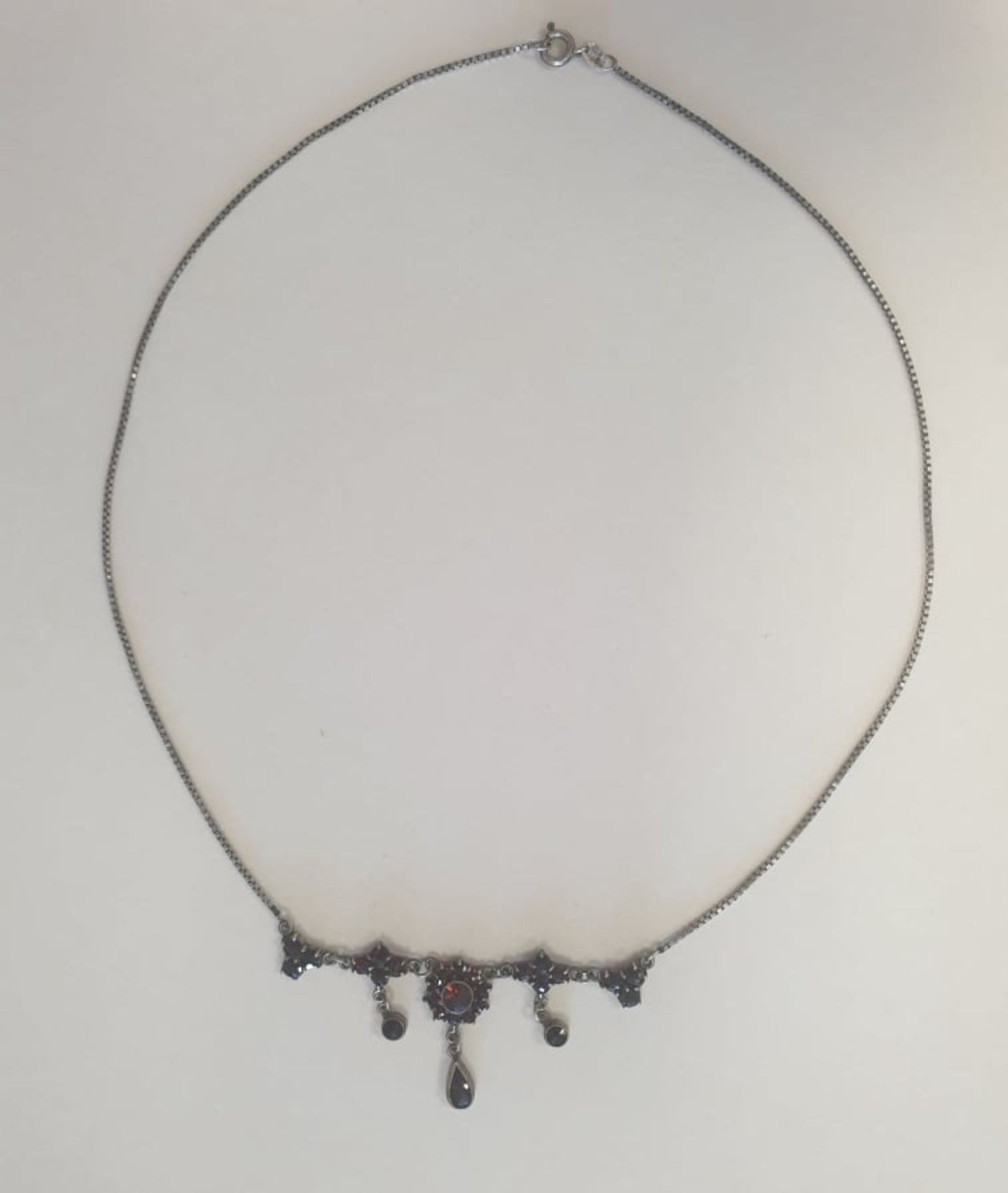 Bohemian Garnet Necklace - Bild 2 aus 3