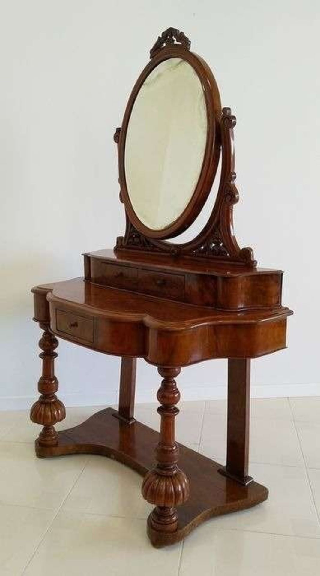 Victorian Dressing Table