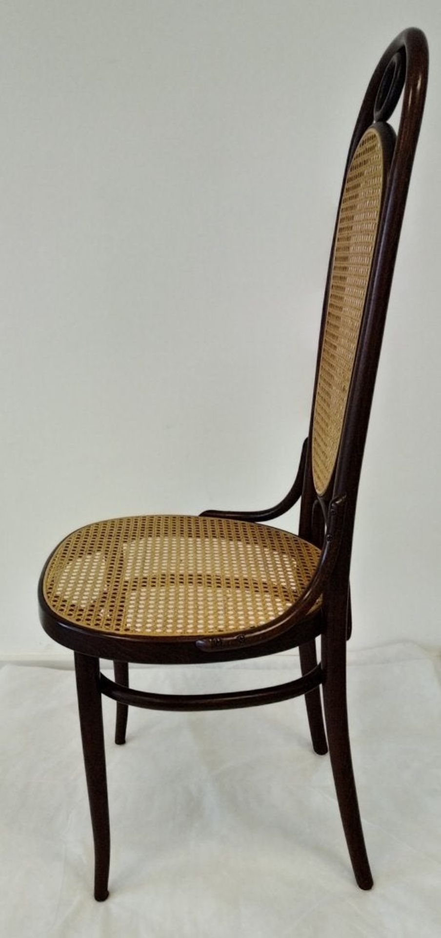 Thonet set | Extandable table & Set of 4 Thonet chairs, Nr.17 - Bild 8 aus 10