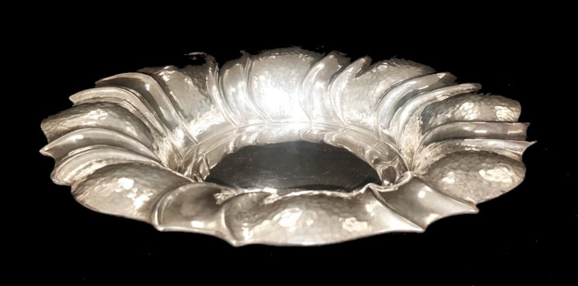 Silver Planished Art/Deco Bowl 800 Silver Ø 28cm - Image 3 of 6