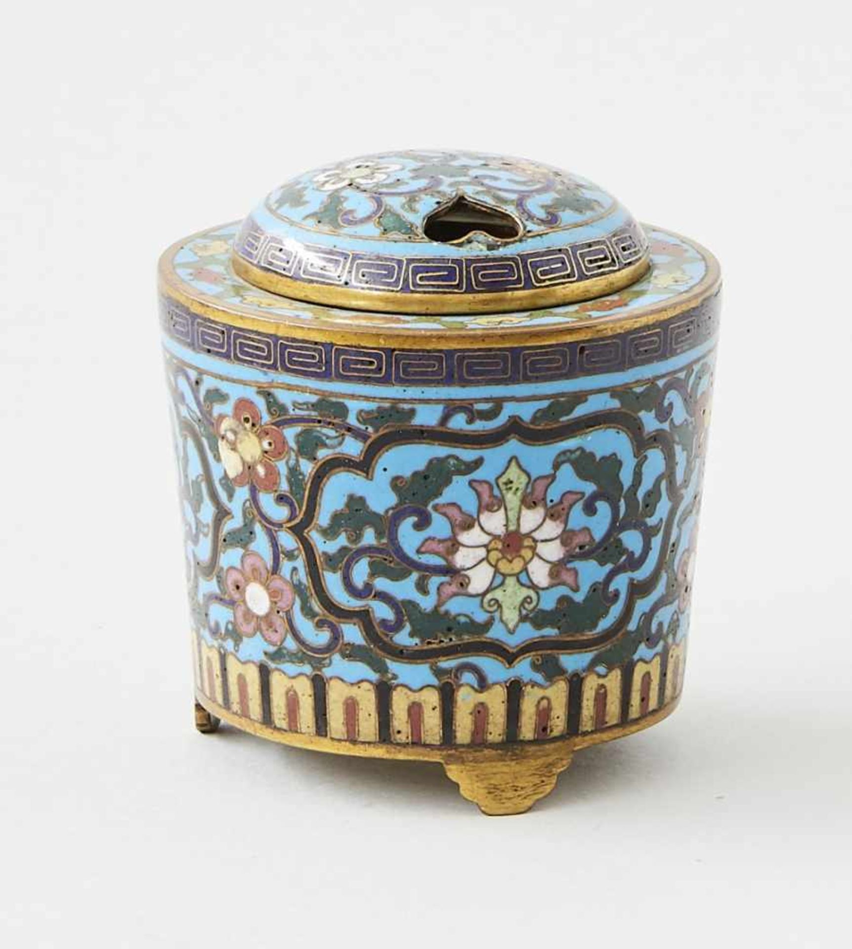 Cloisonne Gefäß18./19. Jhdt., teils vergoldet. Höhe 9 cm