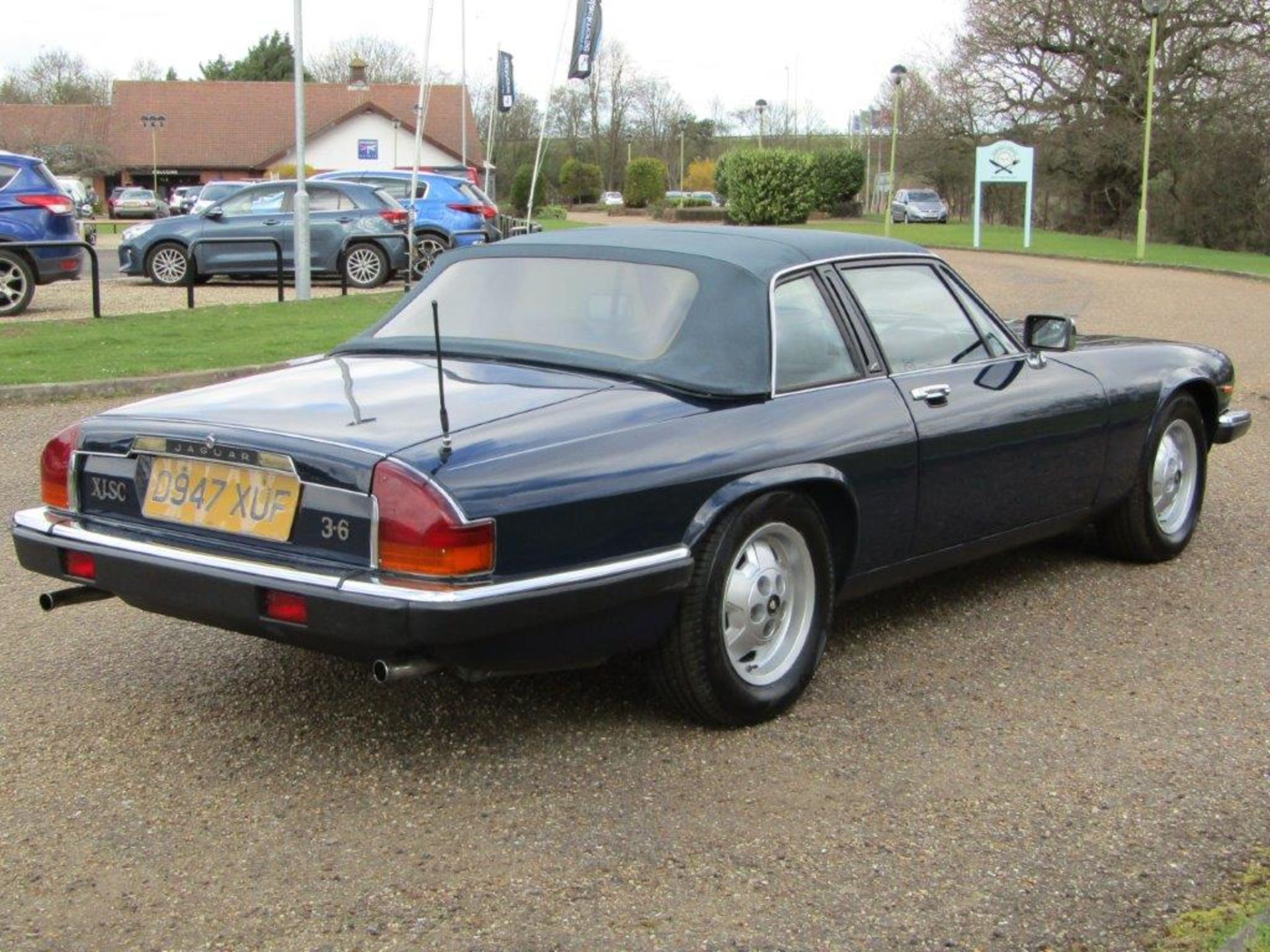 1987 Jaguar XJ-SC 3.6 manual - Image 5 of 7