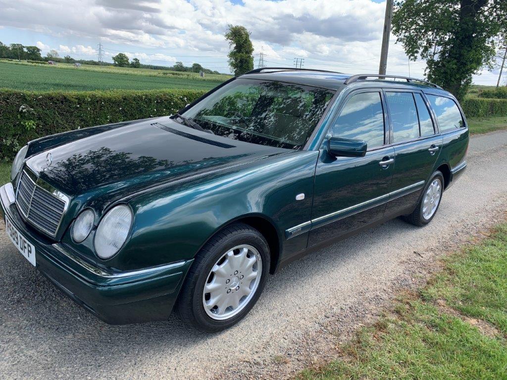 1997 Mercedes W210 E320 V6 Estate Auto - Image 5 of 6