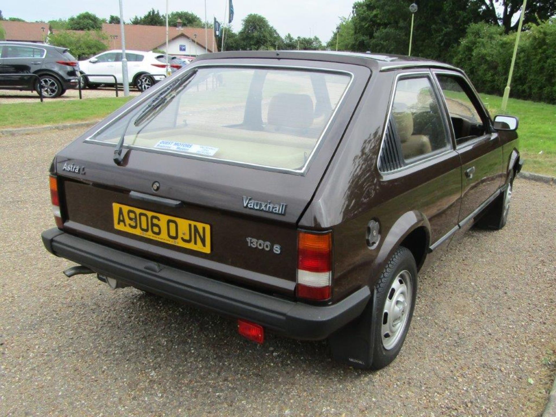 1983 Vauxhall Astra 1.3S MKI - Image 10 of 12