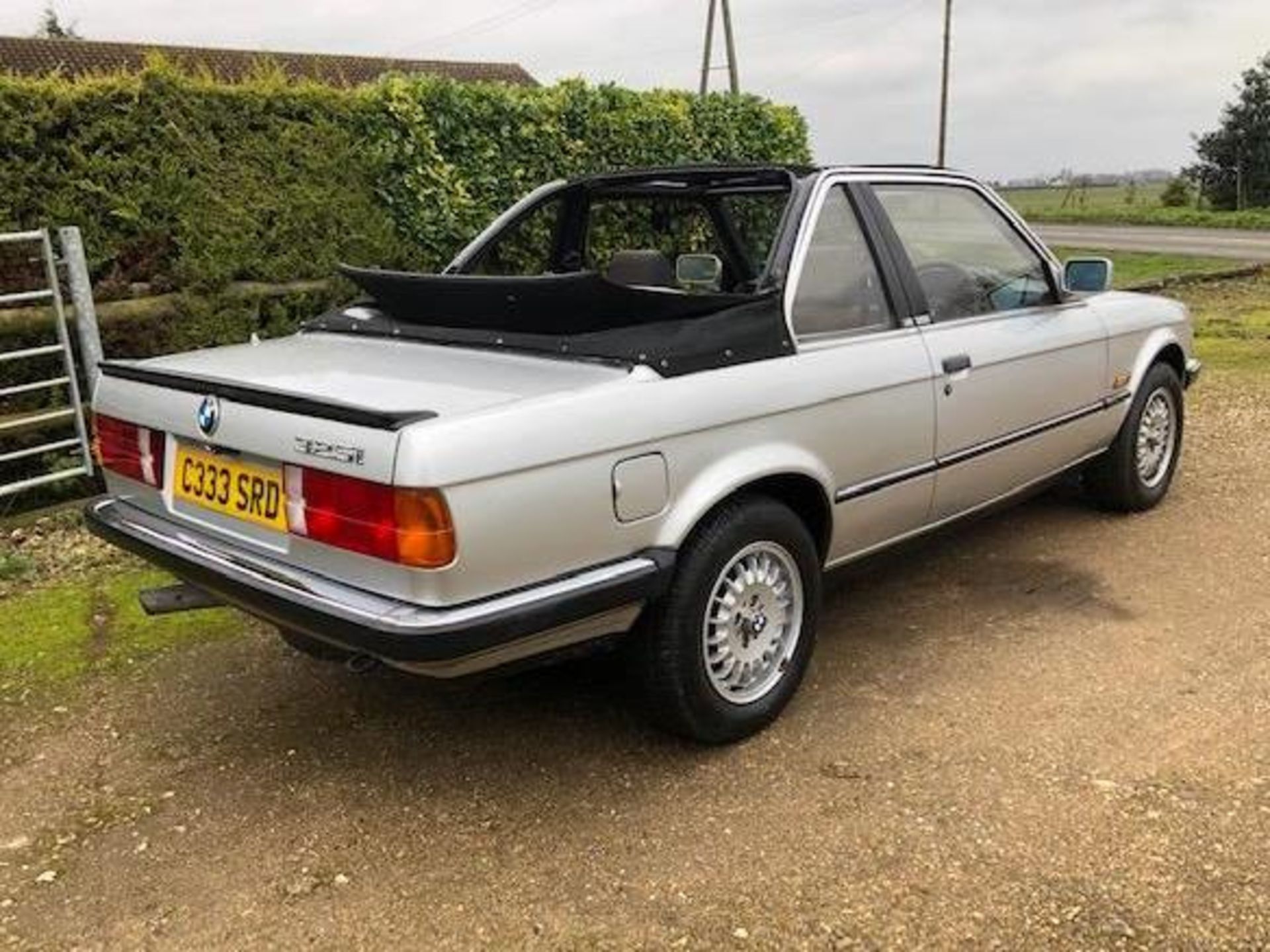 1986 BMW E30 325i Baur Cabriolet - Image 2 of 10