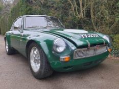 1972 MG B GT V8 Sebring Replica