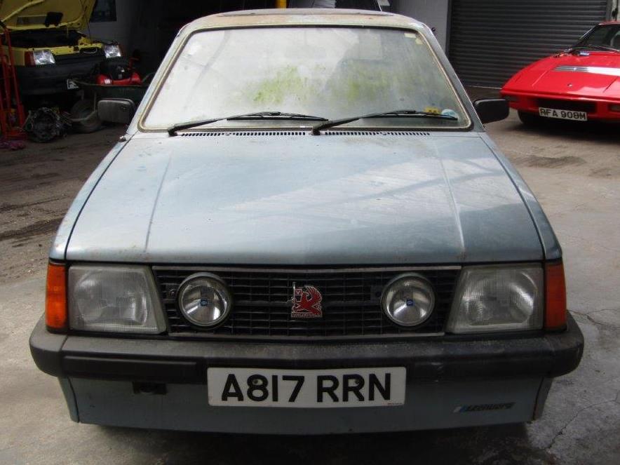 1984 Vauxhall Astra 1.3S 33,519 miles from new - Image 2 of 12