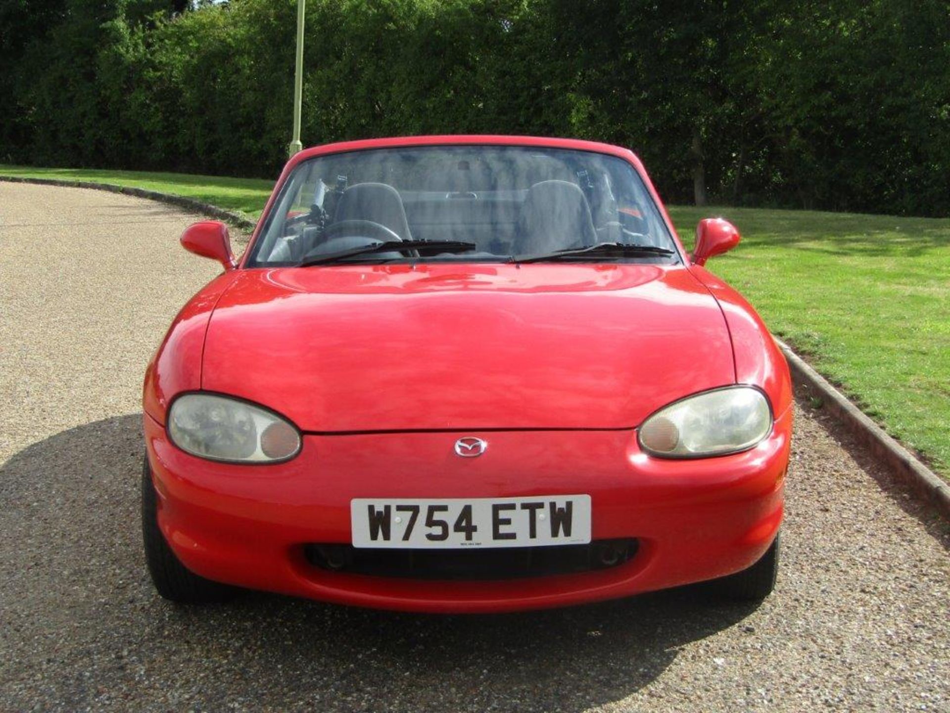 2000 Mazda MX-5 - Image 2 of 9