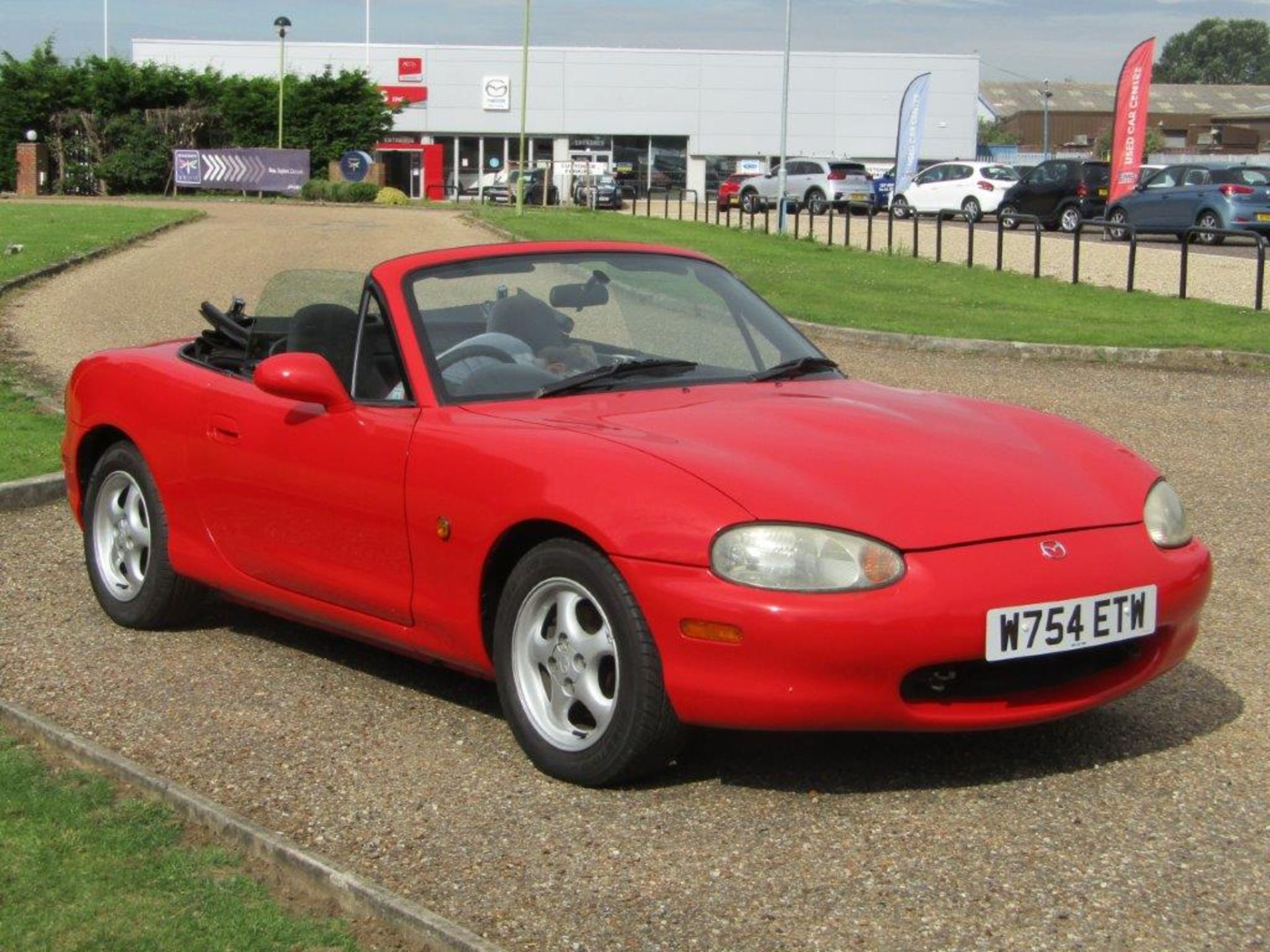 2000 Mazda MX-5