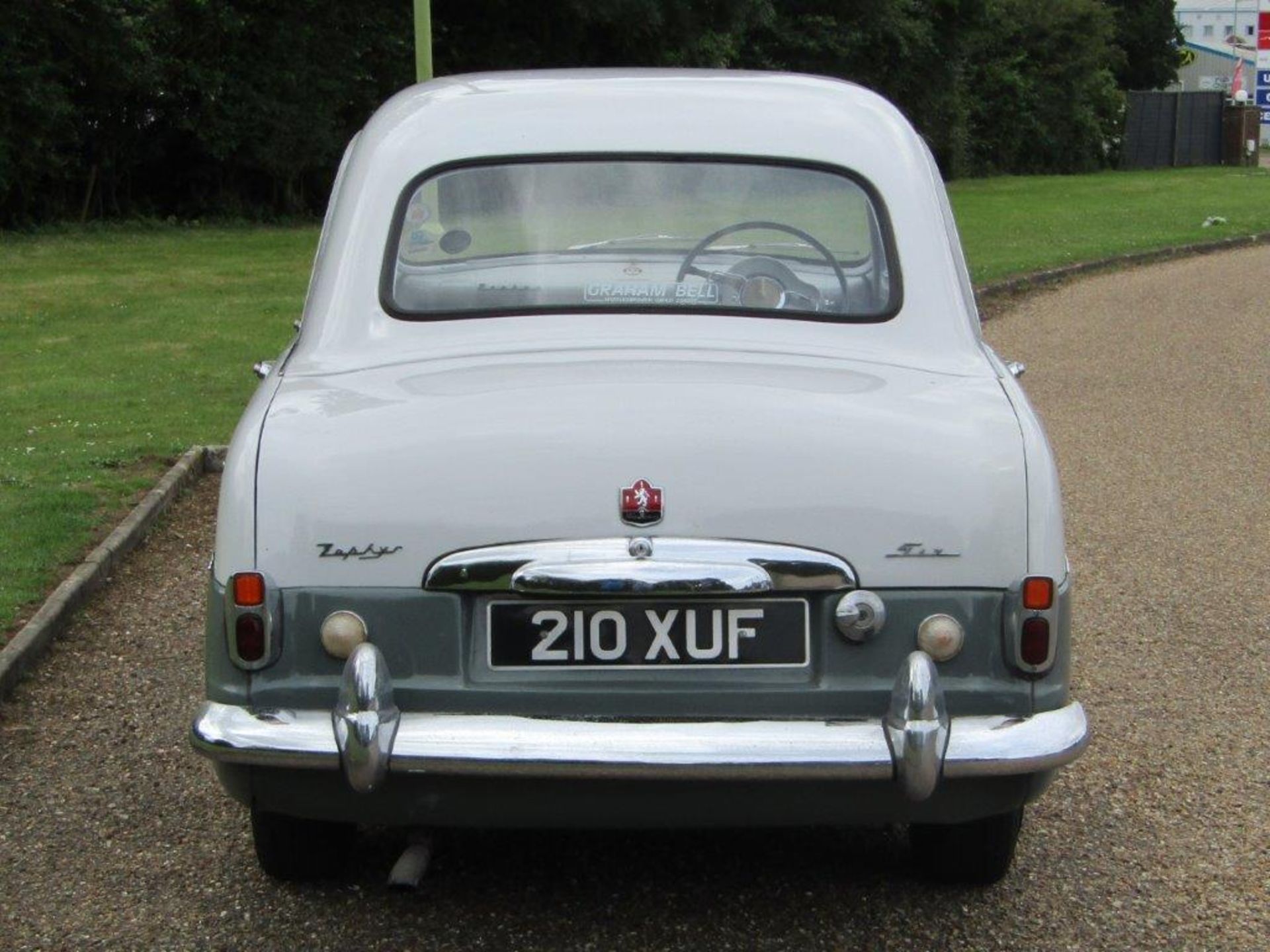 1956 Ford Zephyr 6 Saloon - Image 5 of 10