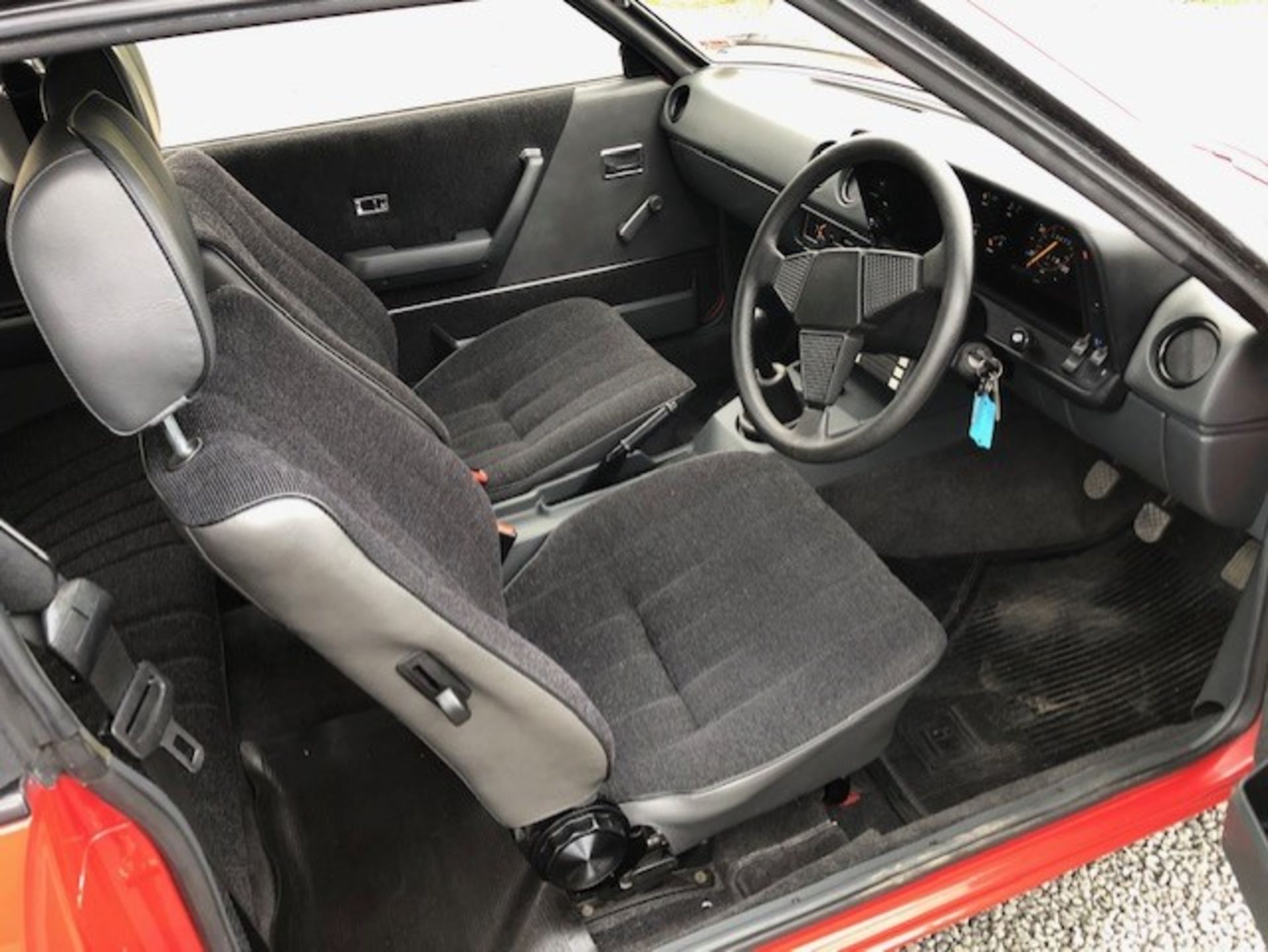 1983 Opel Manta 1.8GT 13,990 miles from new - Image 4 of 7
