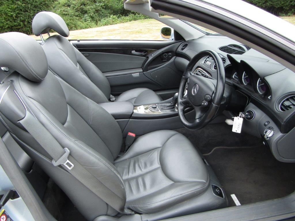 2003 Mercedes SL500 Convertible Auto - Image 11 of 16