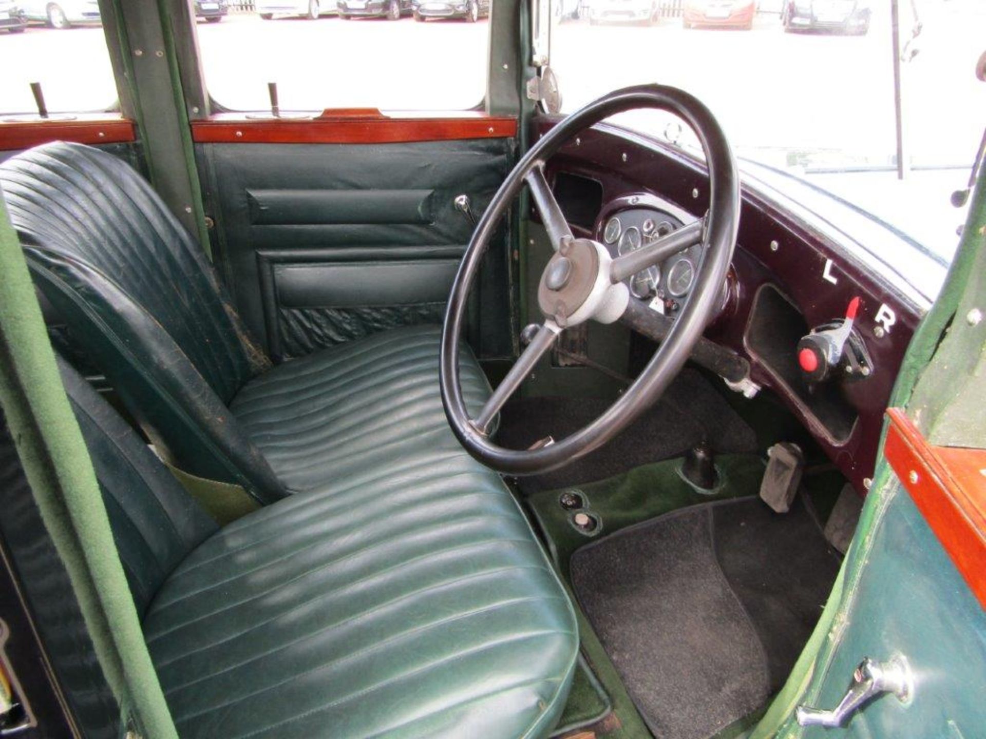 1934 Morris 10/4 Saloon - Image 8 of 10