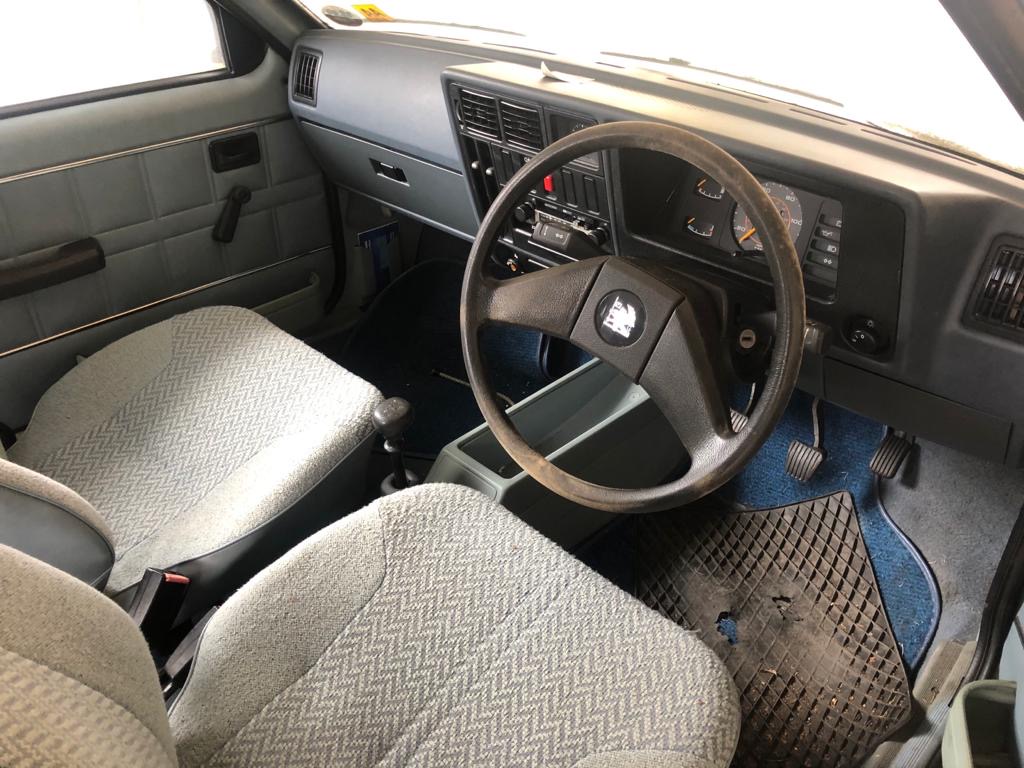 1984 Vauxhall Astra 1.3S 33,519 miles from new - Image 11 of 12