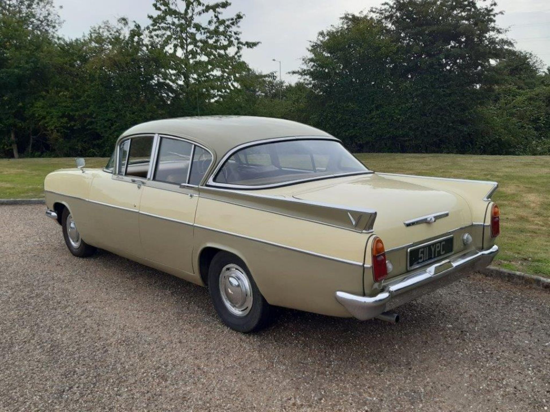 1962 Vauxhall Cresta PA - Image 5 of 9