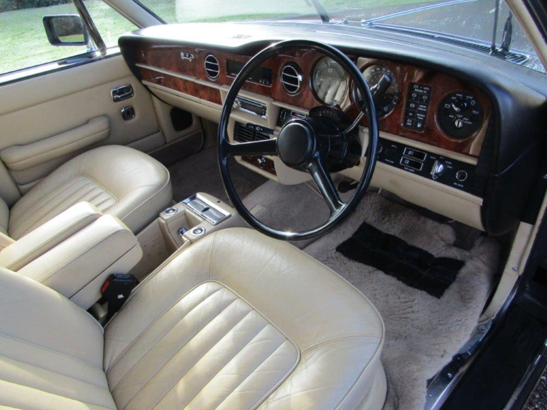 1984 Rolls Royce Silver Spirit - Image 11 of 13