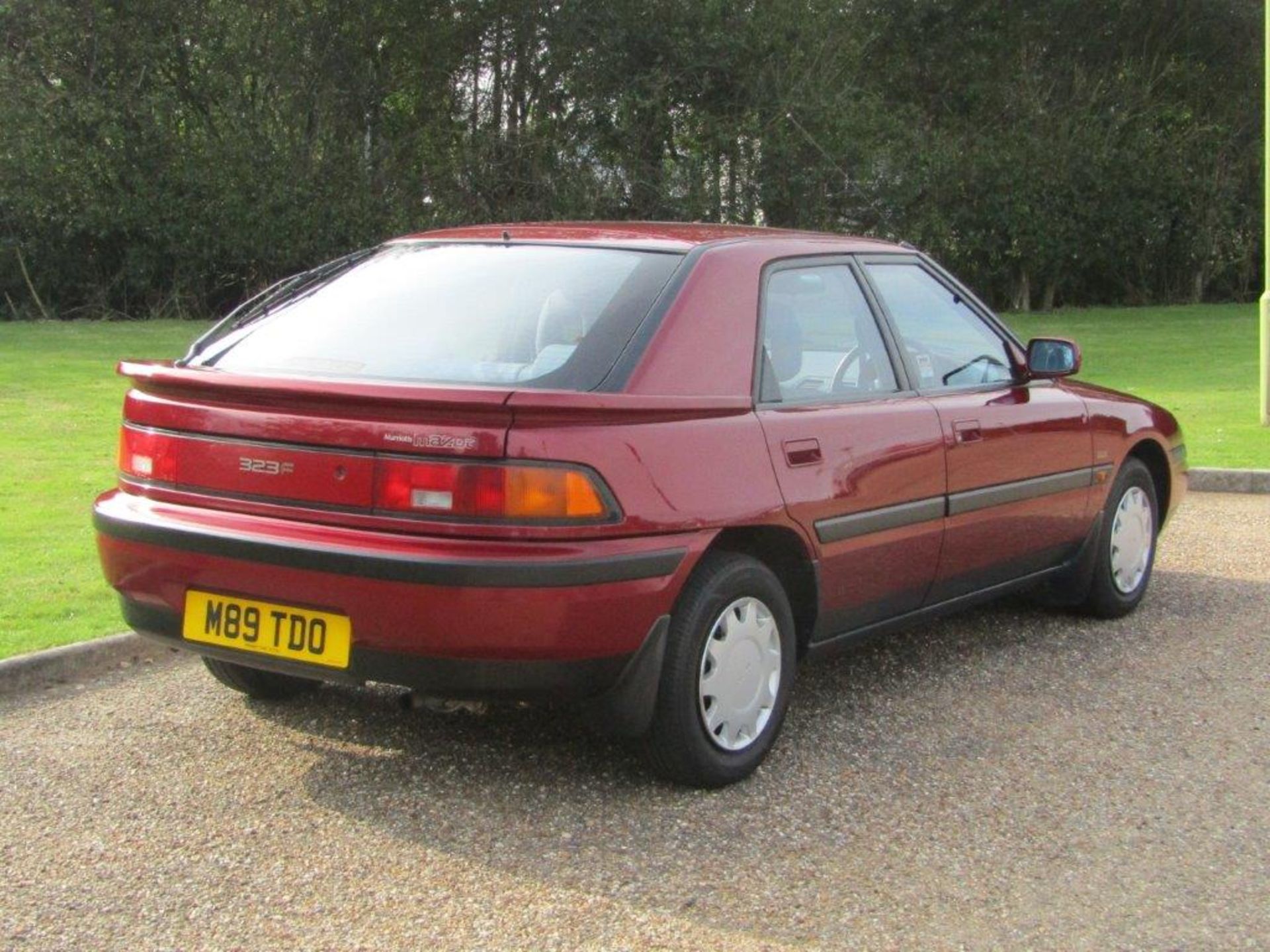Mazda 323 1994