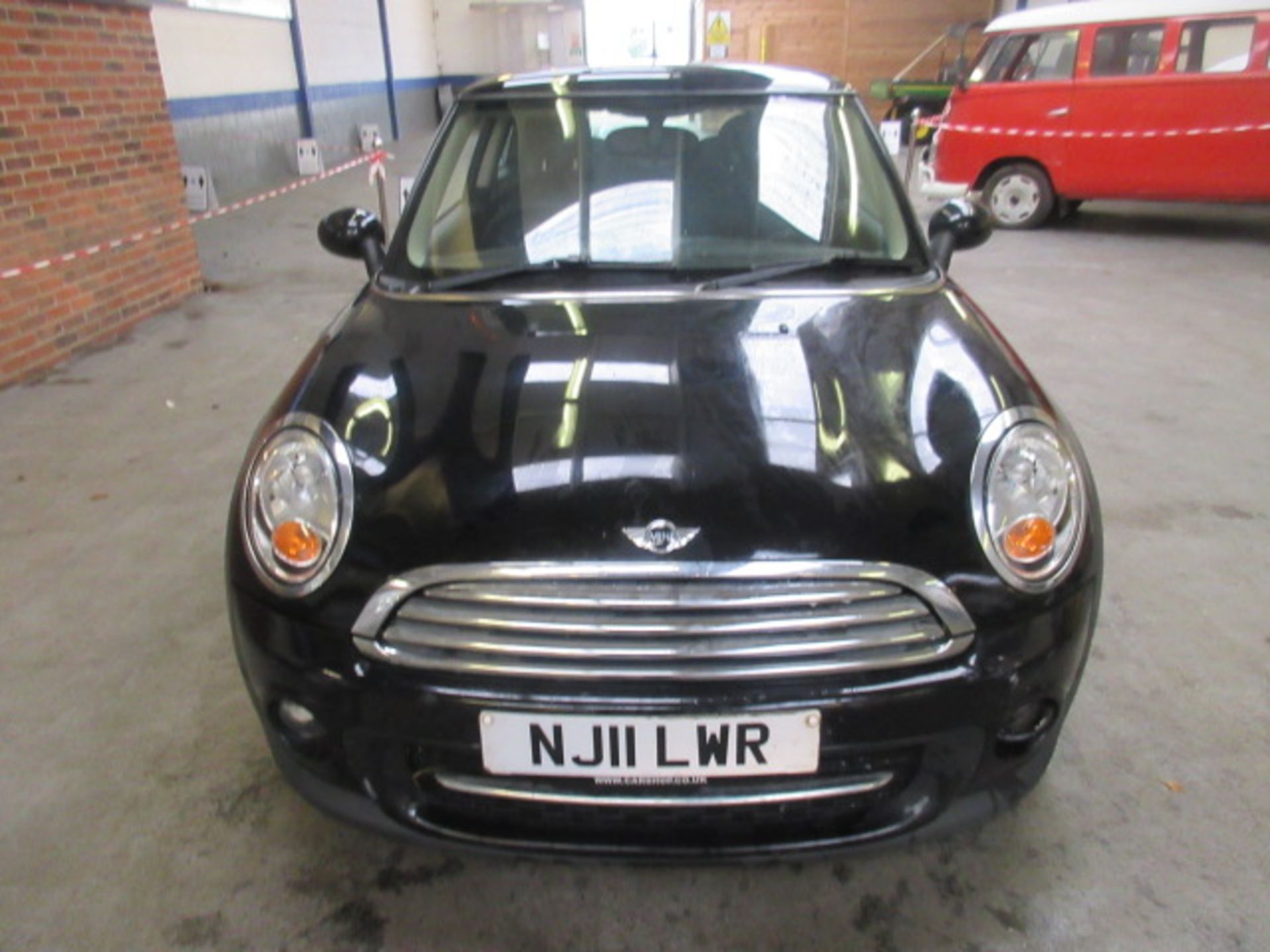 2011 Mini Cooper D - Image 2 of 12