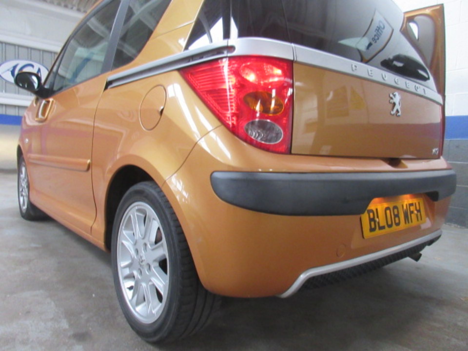 2008 Peugeot 1007 SE - Image 4 of 10