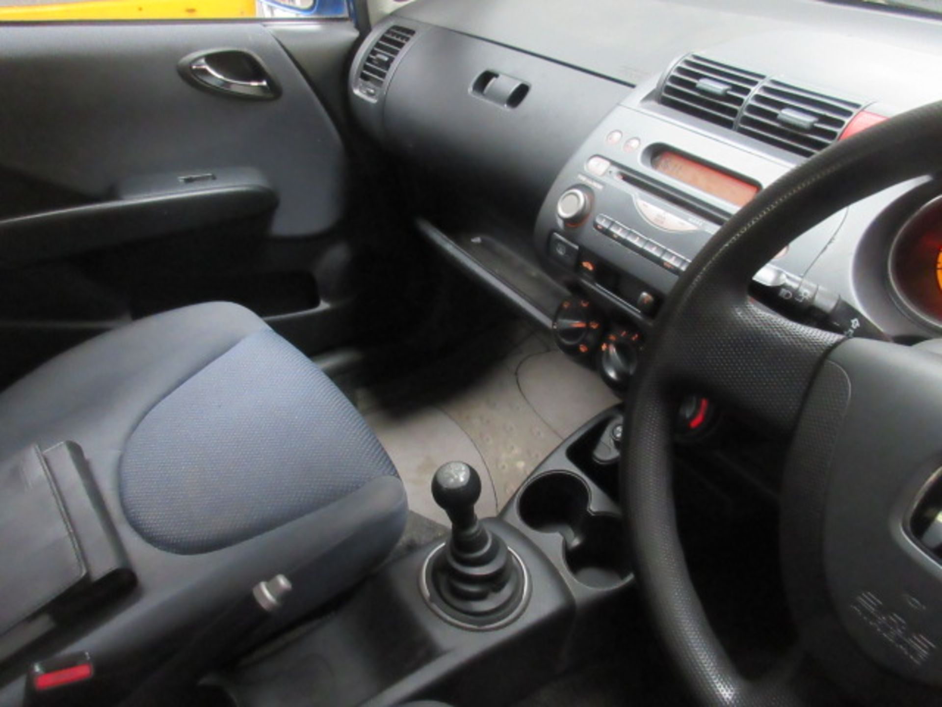 2004 Honda Jazz SE - Image 5 of 6