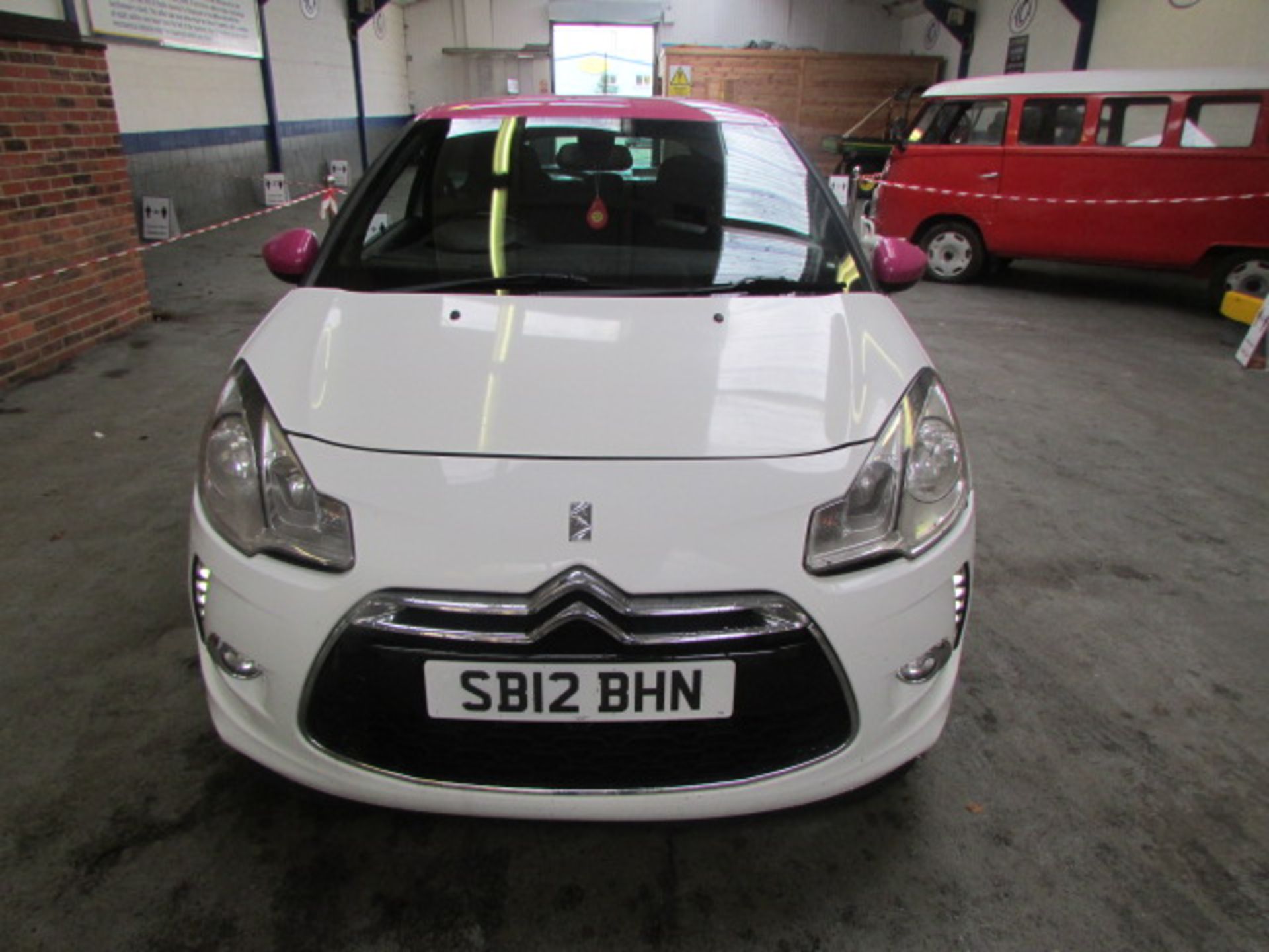 2012 Citroen DS3 Style + - Image 4 of 13