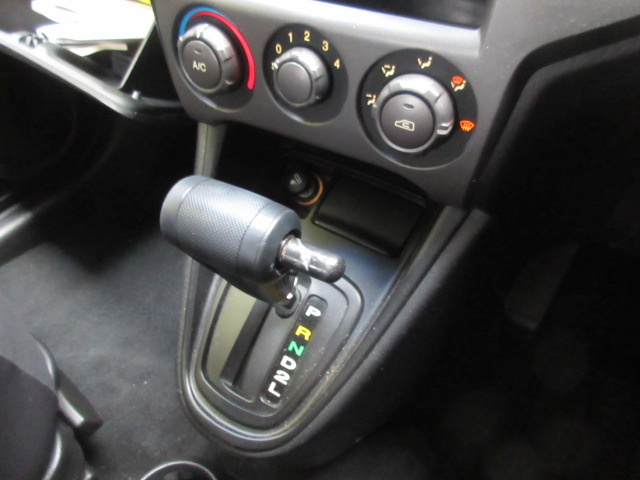 2003 Hyundai Matrix GSI Auto - Image 6 of 7