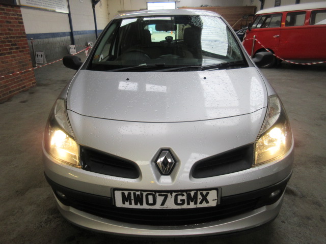 07 07 Renault Clio Expression Auto - Image 2 of 7