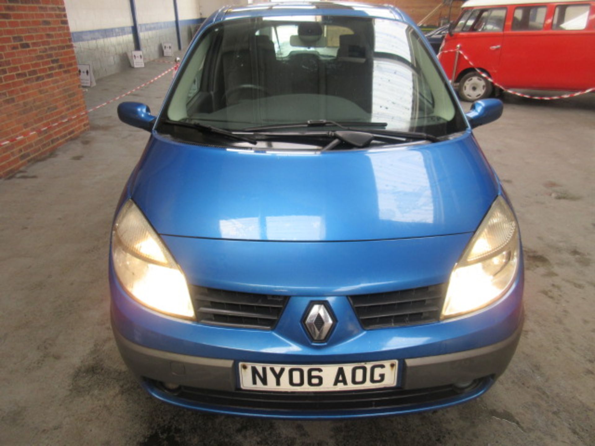 06 06 Renault Scenic Dynamique - Image 3 of 9