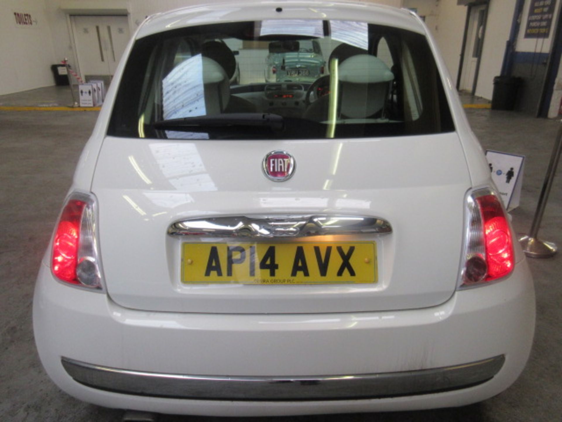 14 14 Fiat 500 Lounge - Image 2 of 12