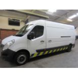 15 15 Renault Master Panel Van