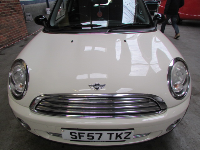 07 57 Mini Cooper - Image 4 of 8