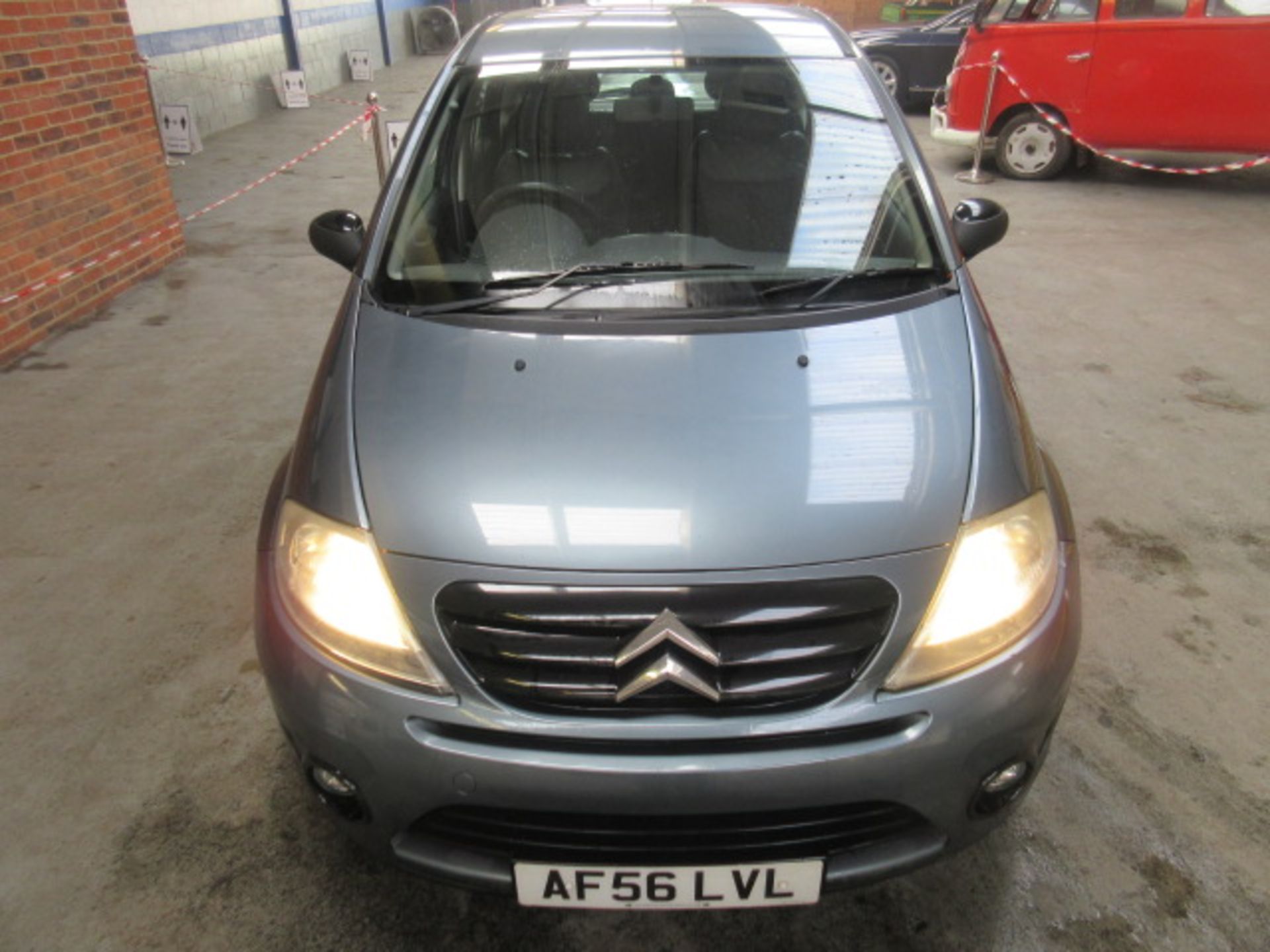 56 06 Citroen C3 VTR HDI - Image 2 of 7