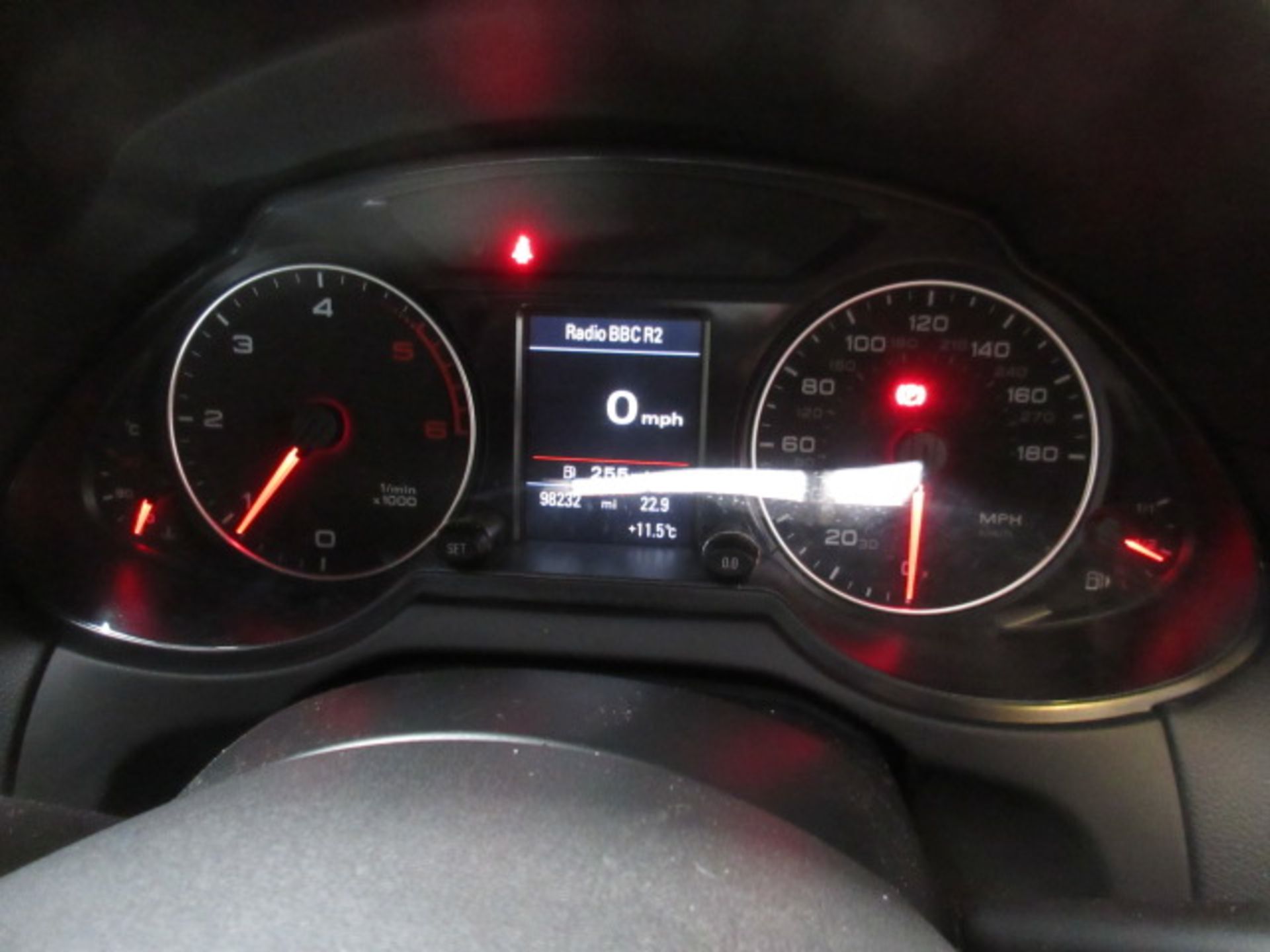 59 10 Audi Q5 S Line TDI Quattro DPF - Image 13 of 14