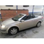 55 05 Renault Megane Dyn VVT