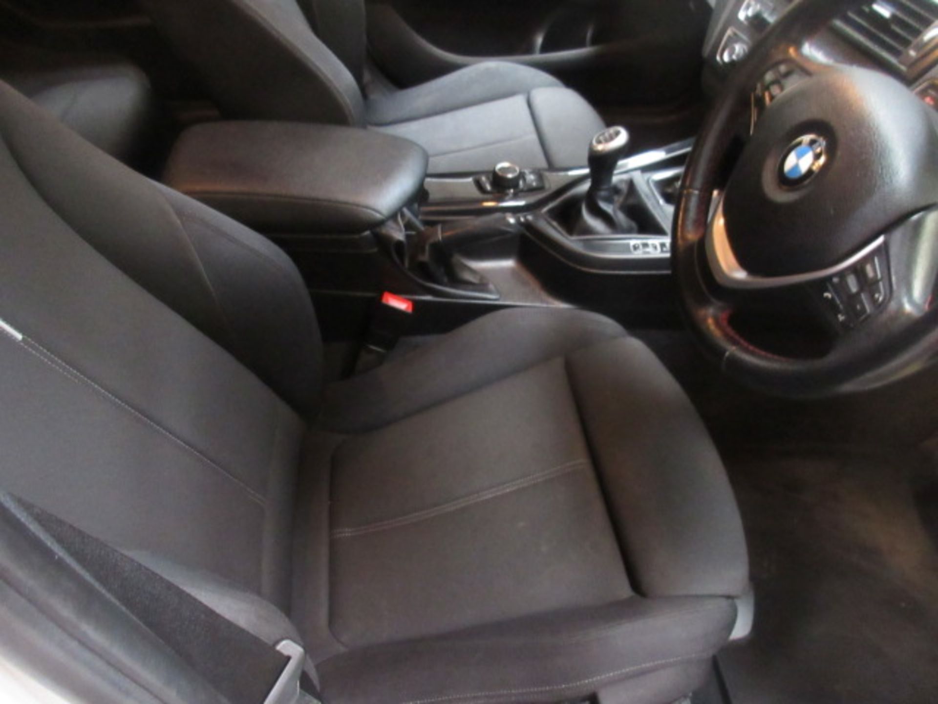 13 13 BMW 120D Sport - Image 10 of 12