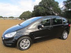 13 13 Ford S-Max Zetec TDCI Auto