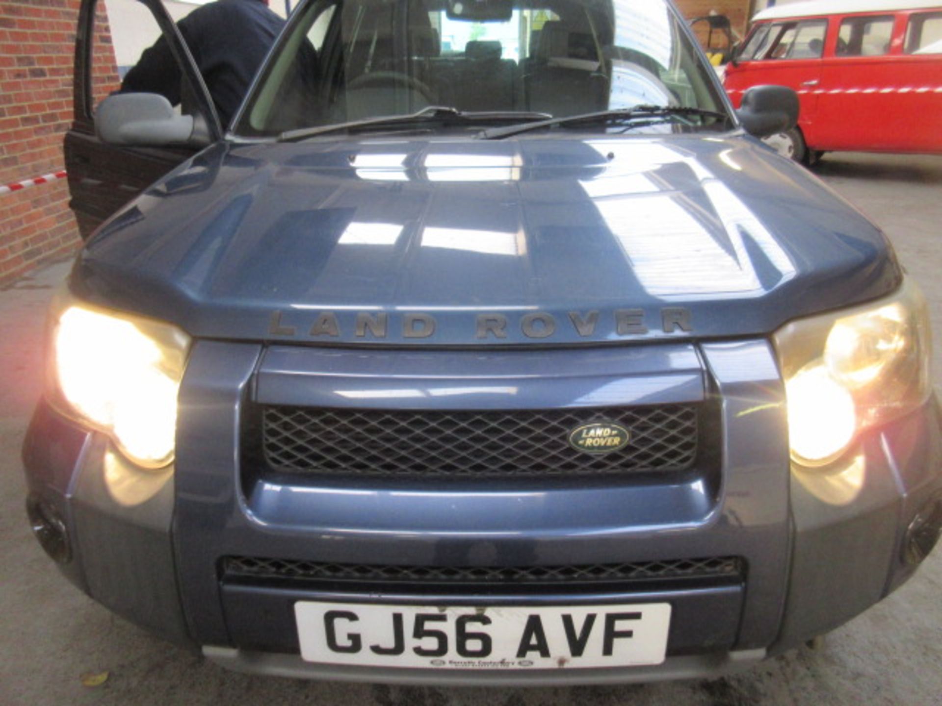 56 06 L/Rover Freelander Adventurer - Image 2 of 13