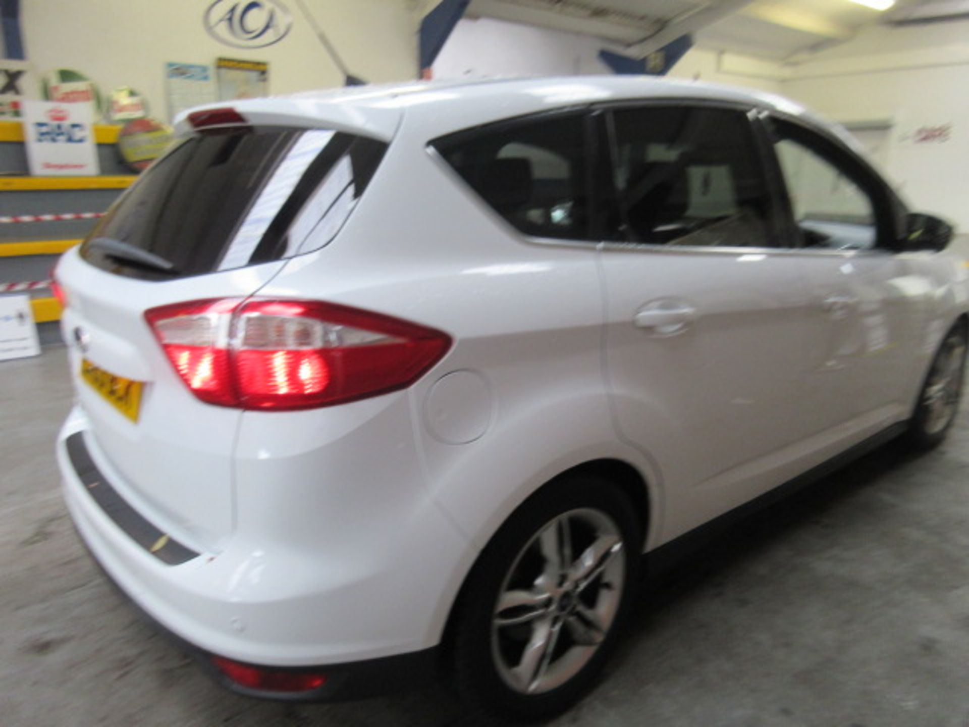 63 13 Ford C-Max Titanium X TDCI - Image 3 of 12