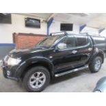 61 11 Mitsubishi L200 Barb LB DCB DI