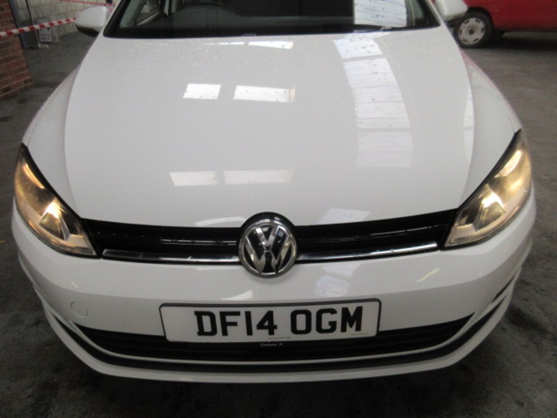 14 14 VW Golf SE TDI B/M 5dr - Image 5 of 12