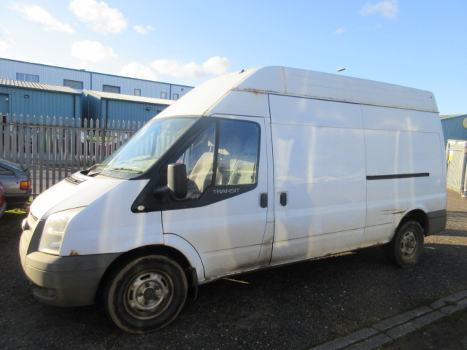 07 07 Ford Transit 100 T350L RWD